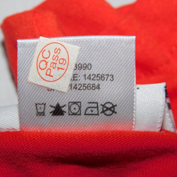 Dr Seuss How the Grinch Stole Christmas Mens S Red I HATE CHRISTMAS T Shirt - Picture 7 of 9